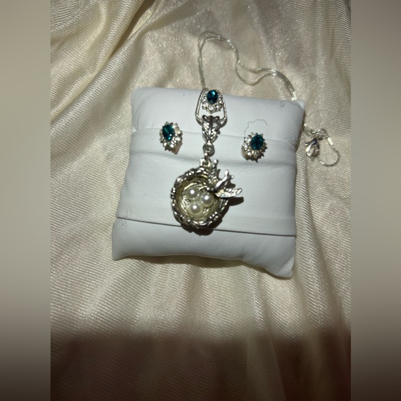 Sterling silver Birdnest pearl necklace with real pearls - Picture 3 of 6